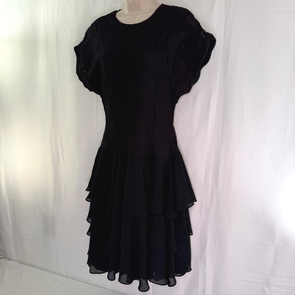Samantha Black Vintage Lace Tiered Ruffle Dress Black Size 12 Made in USA 35088B